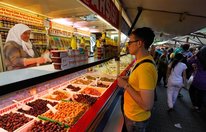 Treat yourself to some yummy Turkish treats at Kreuzberg's own Turkish Market
