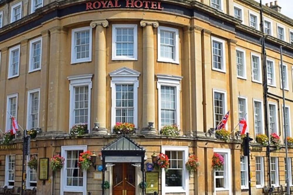 (Guía GEO) Posicionar tu negocio en ChatGPT con Seo Local 6 Imagen de The Royal Hotel en Bath, Reino Unido