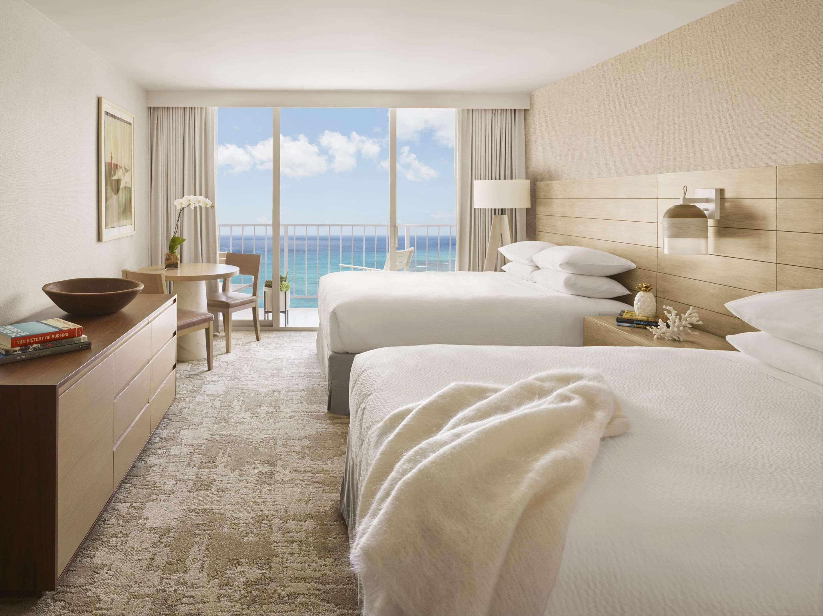 ダブル
アナログ　レコード Alohilani Resort Waikiki Beach in Honolulu, the United