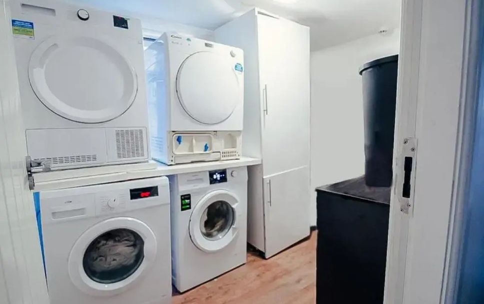 Laundry facility Photo