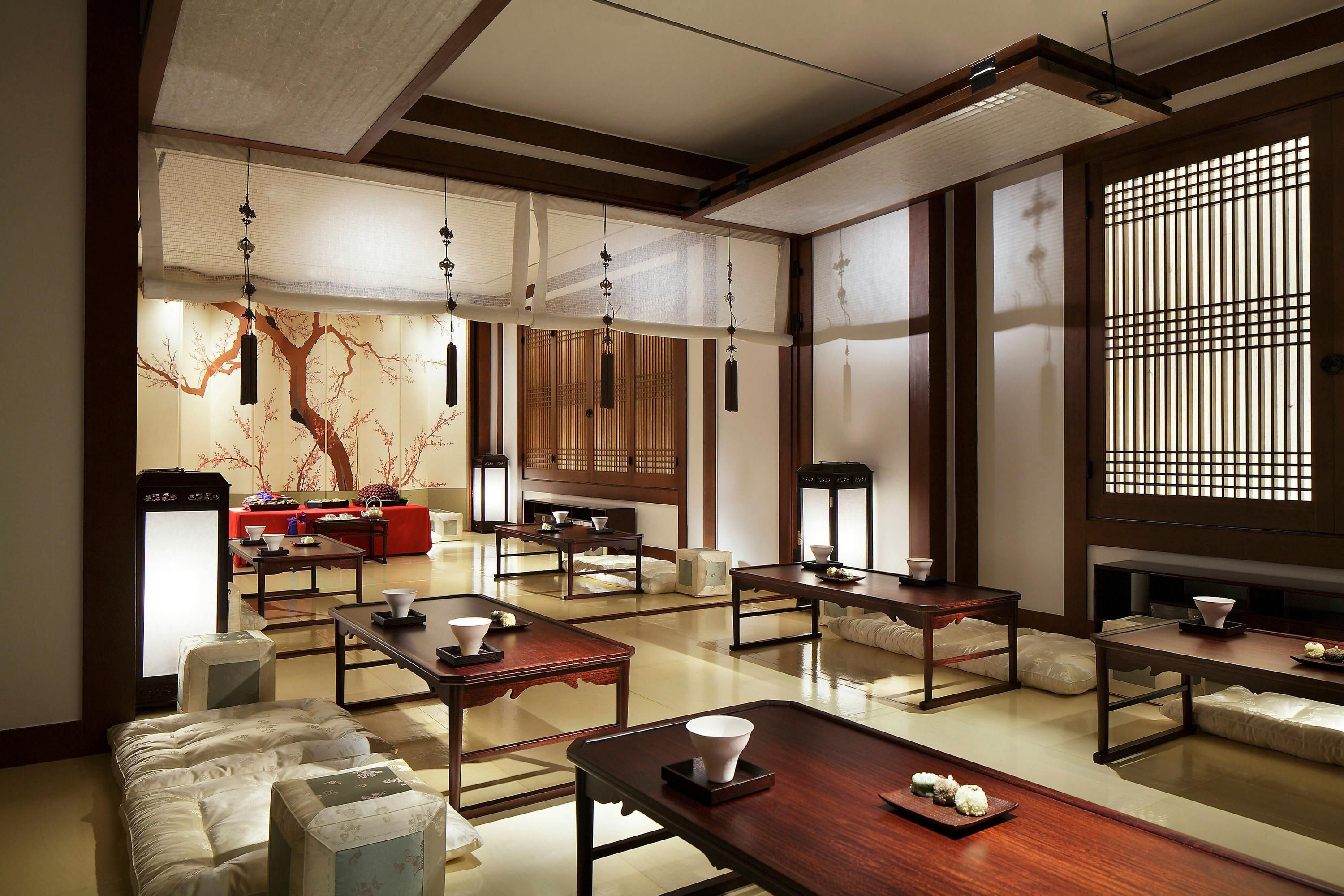 Banquet hall