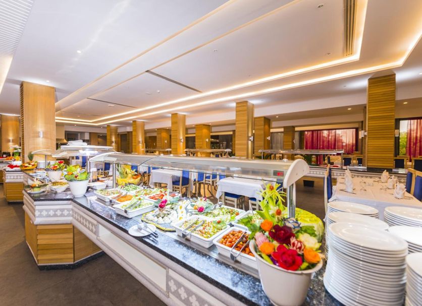 Buffet Photo