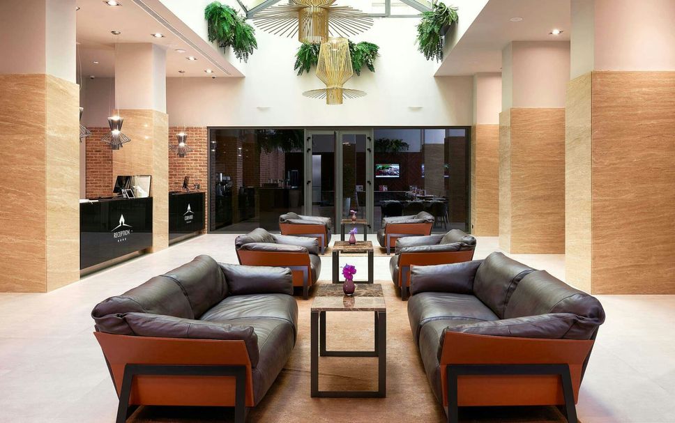 Lounge Photo