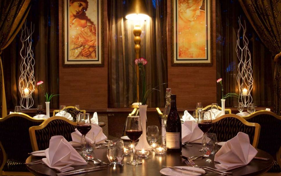 Restaurant Photo