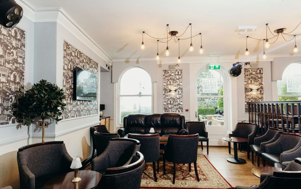 Lounge Photo