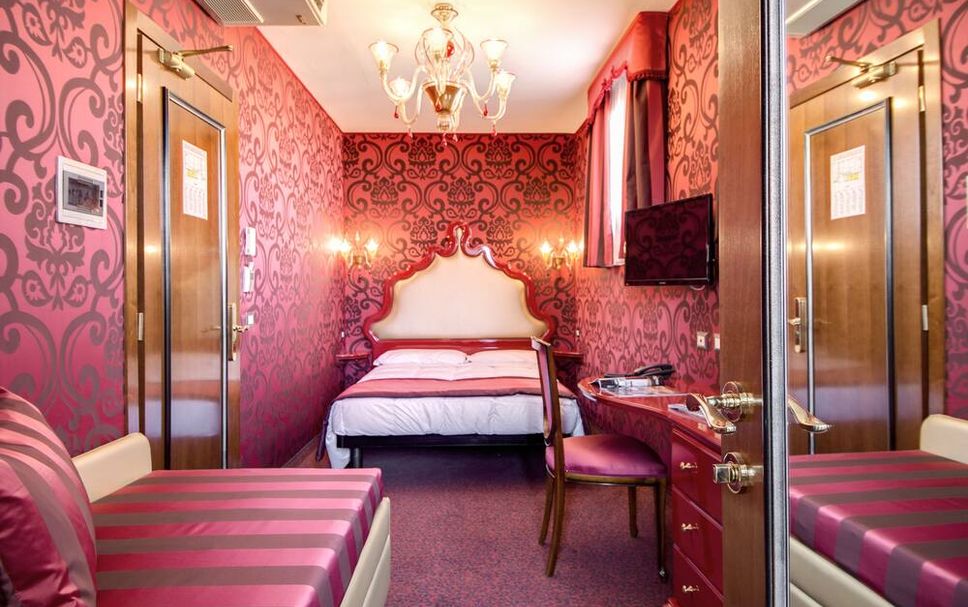 Domus Cavanis in Venice, Italy from £57: Deals, Reviews, Photos