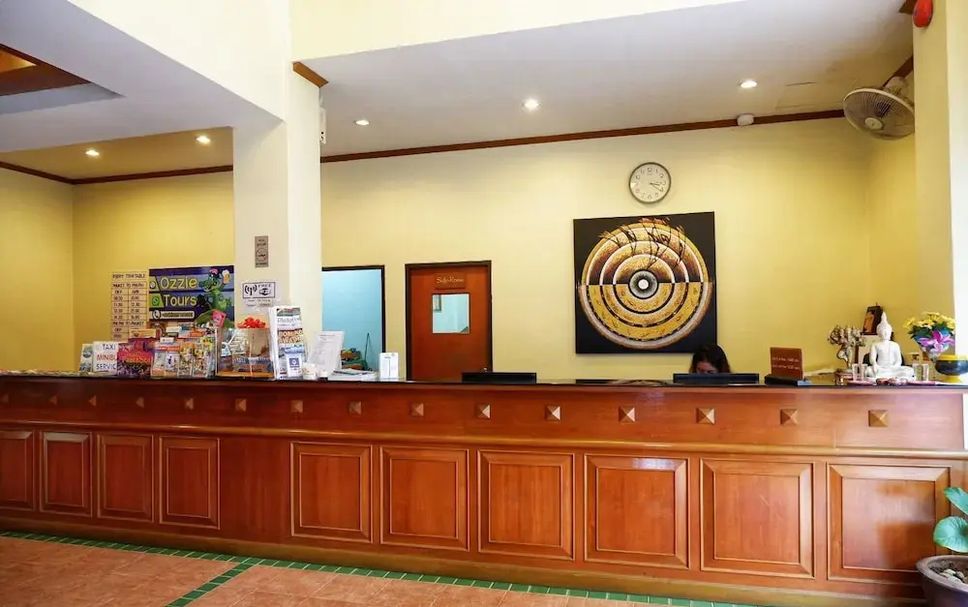 Front desk Photo