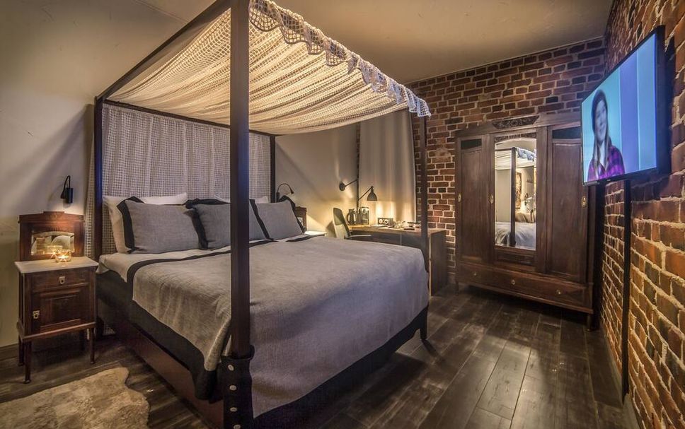Bedroom Photo