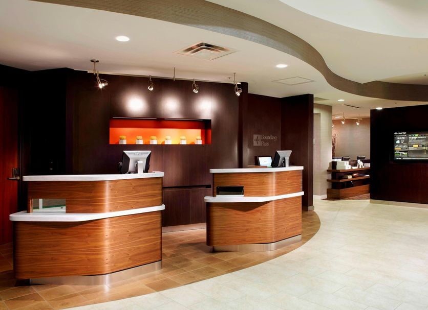 Front desk Photo