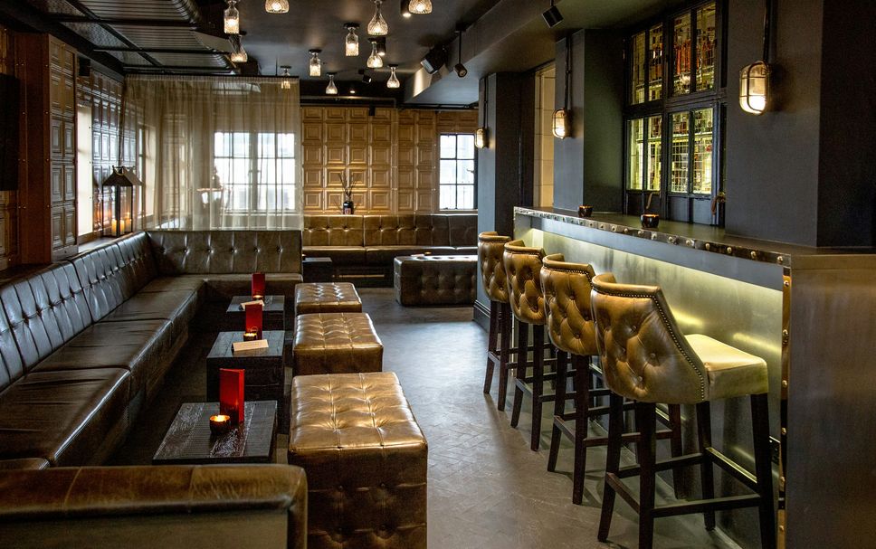 Bar Photo