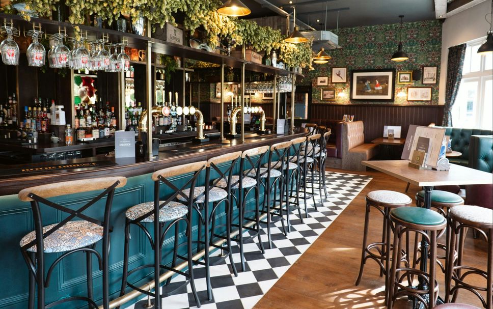 Bar Photo