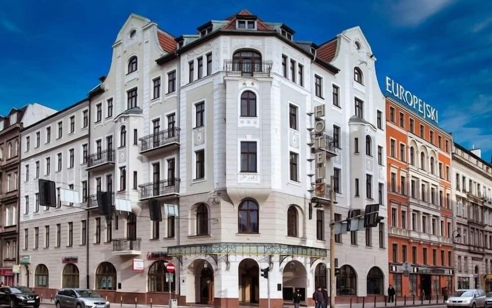 Building Photo