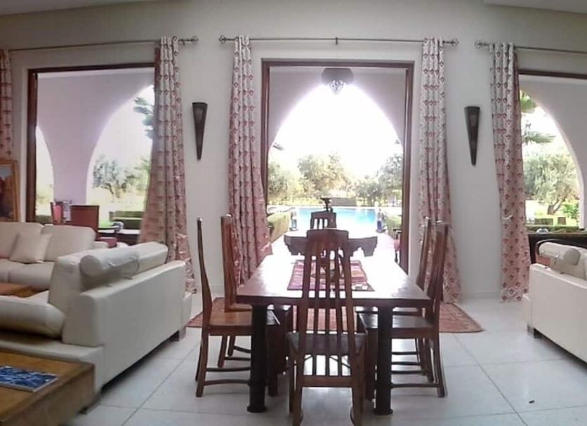 Dining room Photo