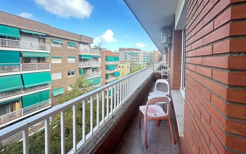 Balcony Photo