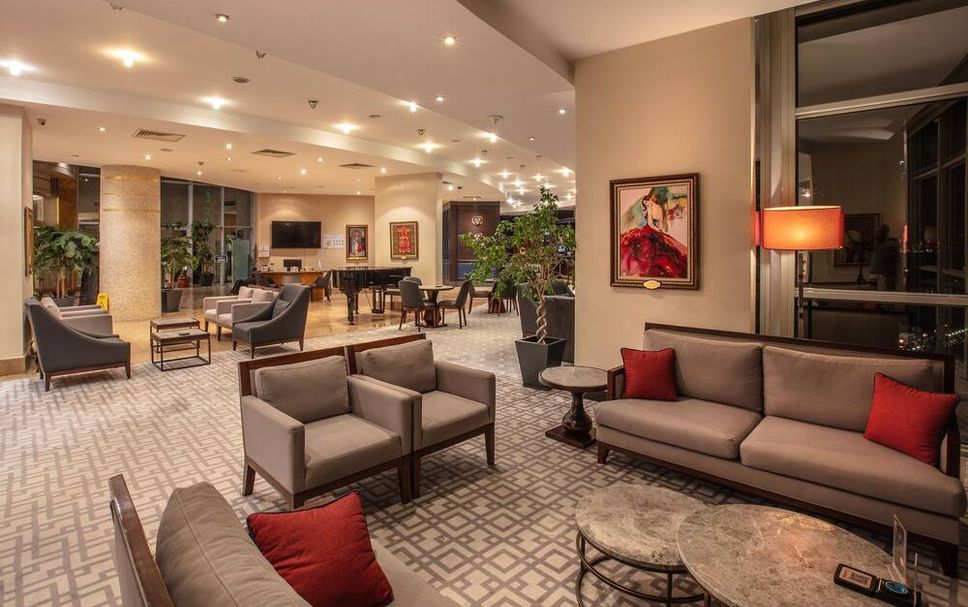 Lounge Photo