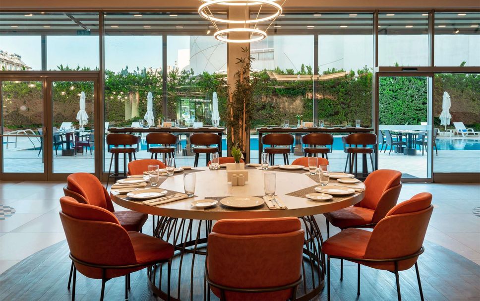 Restaurant Photo