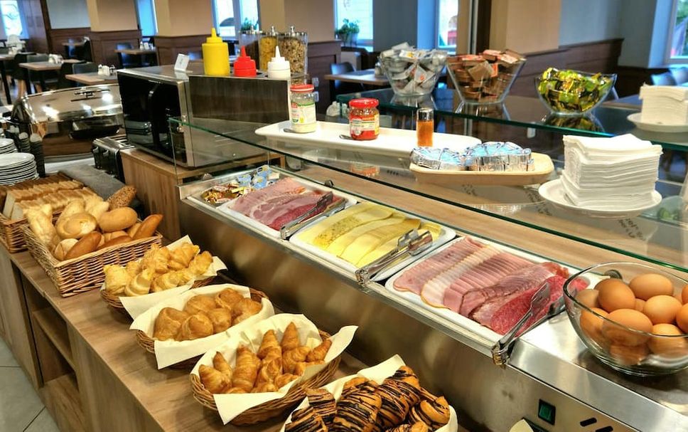 Buffet Photo