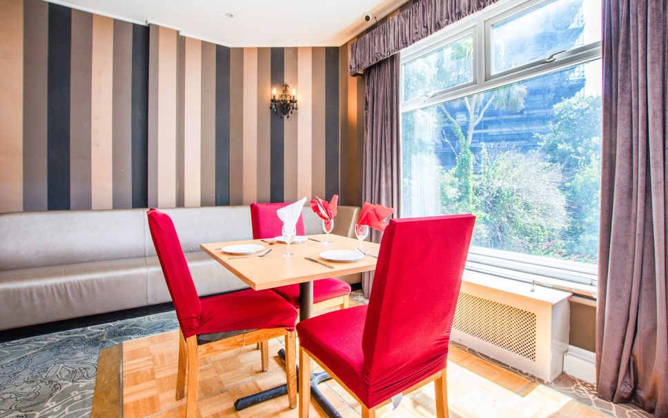 Dining room Photo