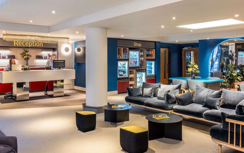 Lounge Photo