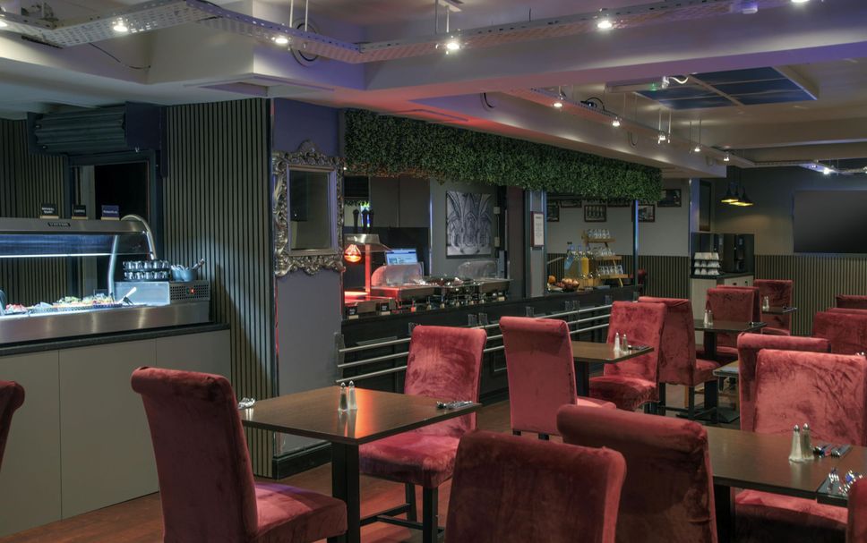 Bar Photo