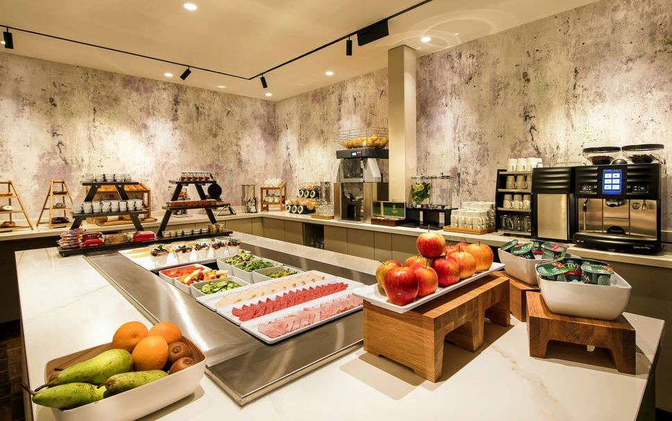 Buffet Photo