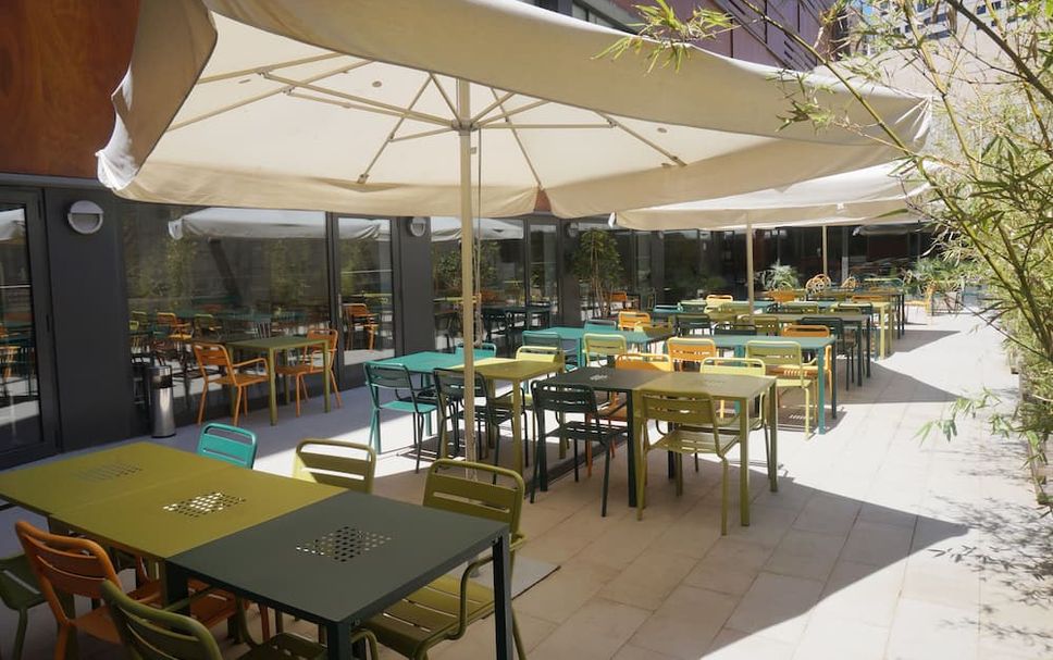 Restaurant Photo