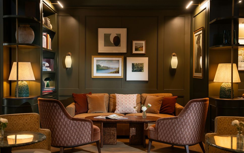 Lounge Photo