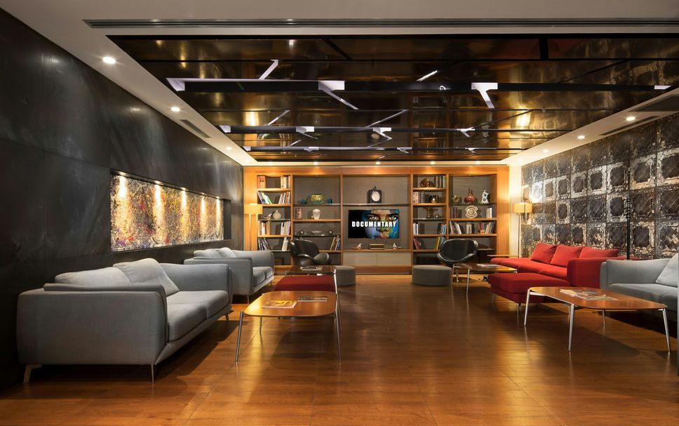 Lounge Photo