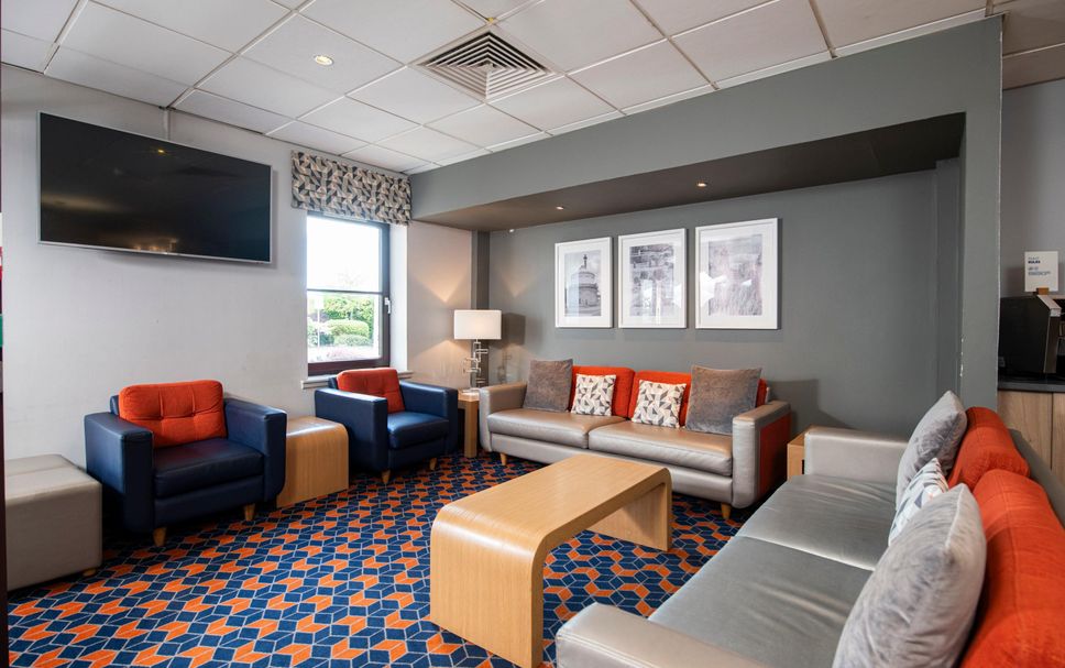 Lounge Photo