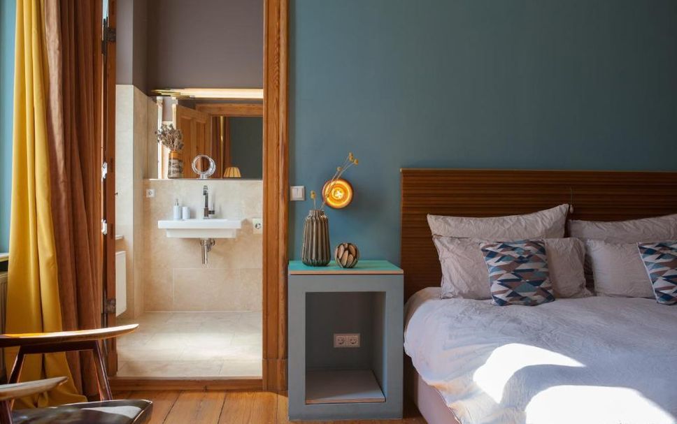 Bedroom Photo