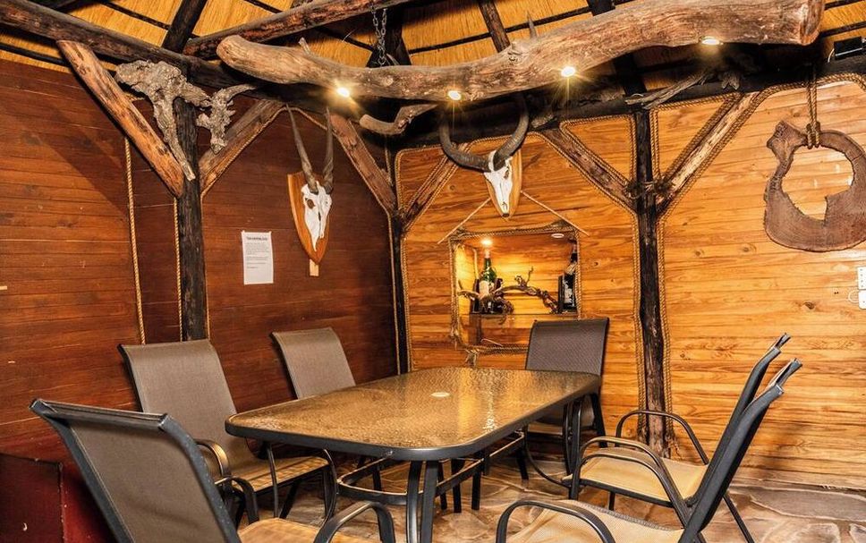 Dining room Photo