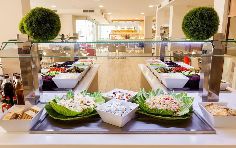 Buffet Photo