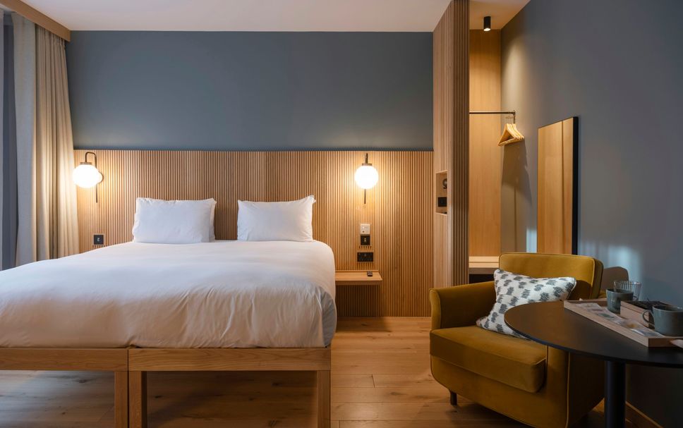 Bedroom Photo