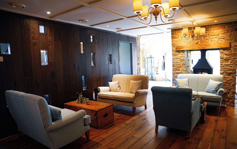 Lounge Photo