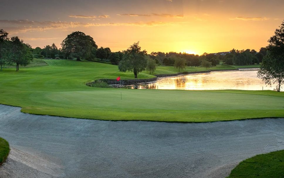 Golf course Photo